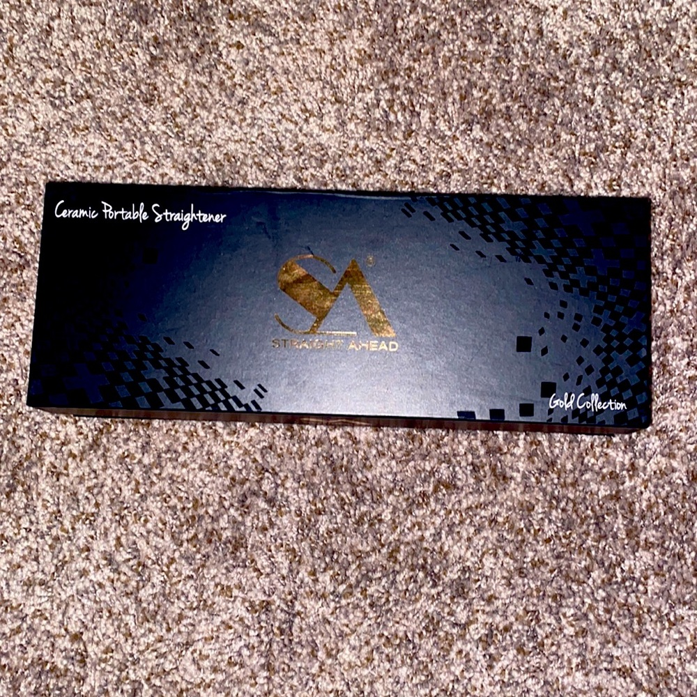 Straight Ahead Mini Straightener